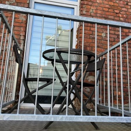 Am Bahnhof Apartment Цвикау Екстериор снимка