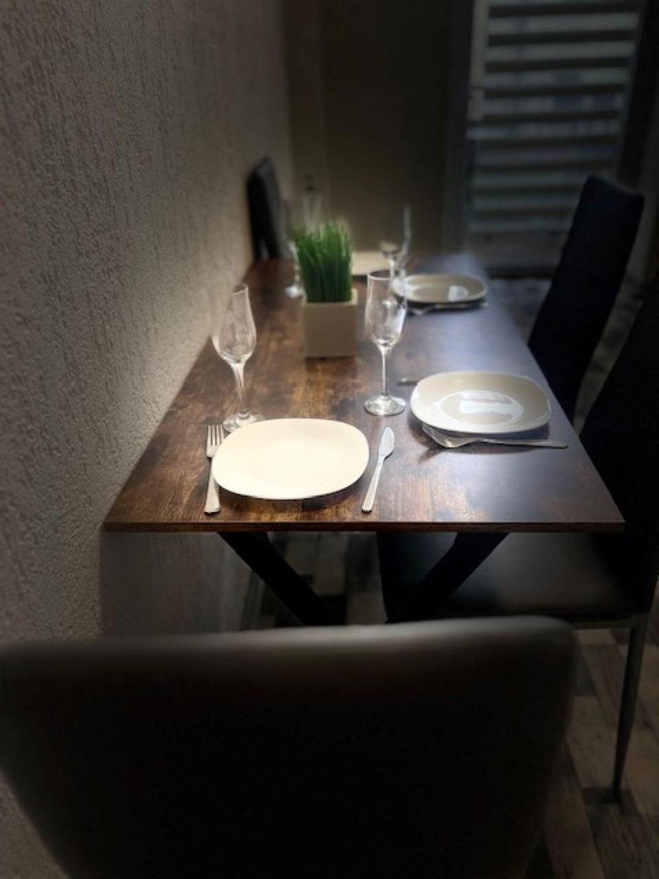 Am Bahnhof Apartment Цвикау Екстериор снимка